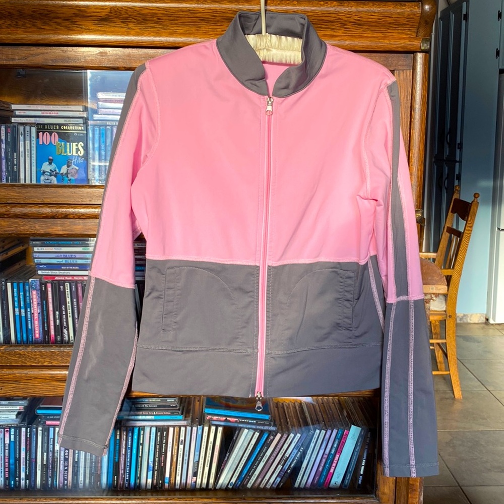 Lotus Grey/Pink Jacket Size 8